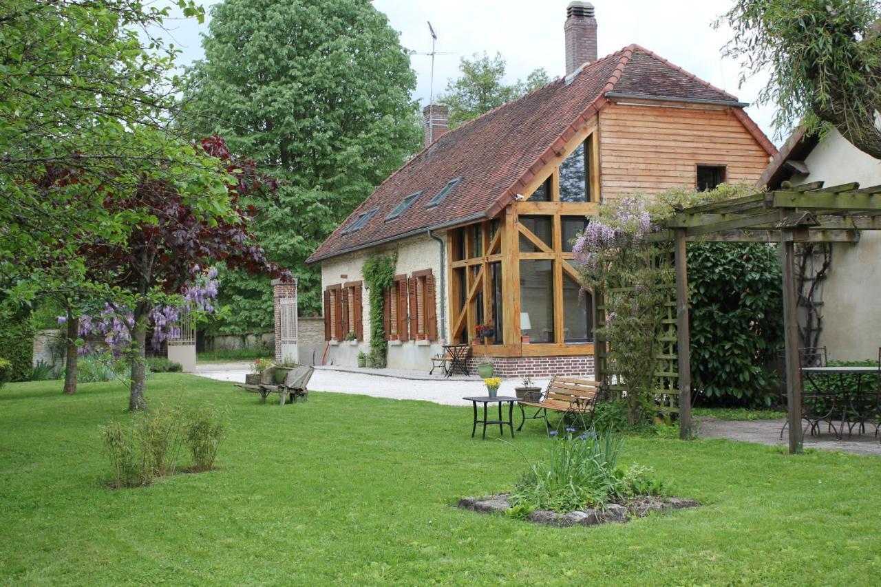 Bed and Breakfast La Croix St Jean Foucheres Exterior foto